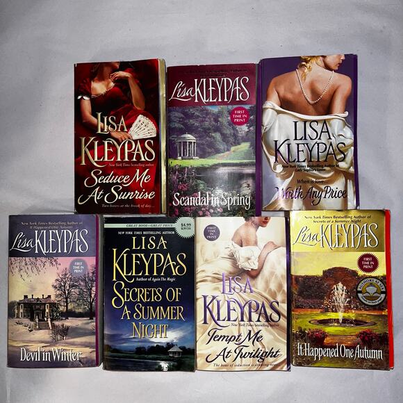Lisa Kleypas Historical Romance Paperback Book Bundle Lot (7 Novels) - Picture 1 of 3